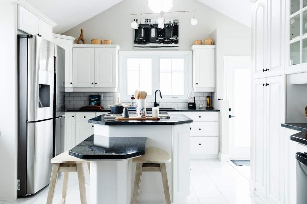Photo of Kitchen in Amherstburg