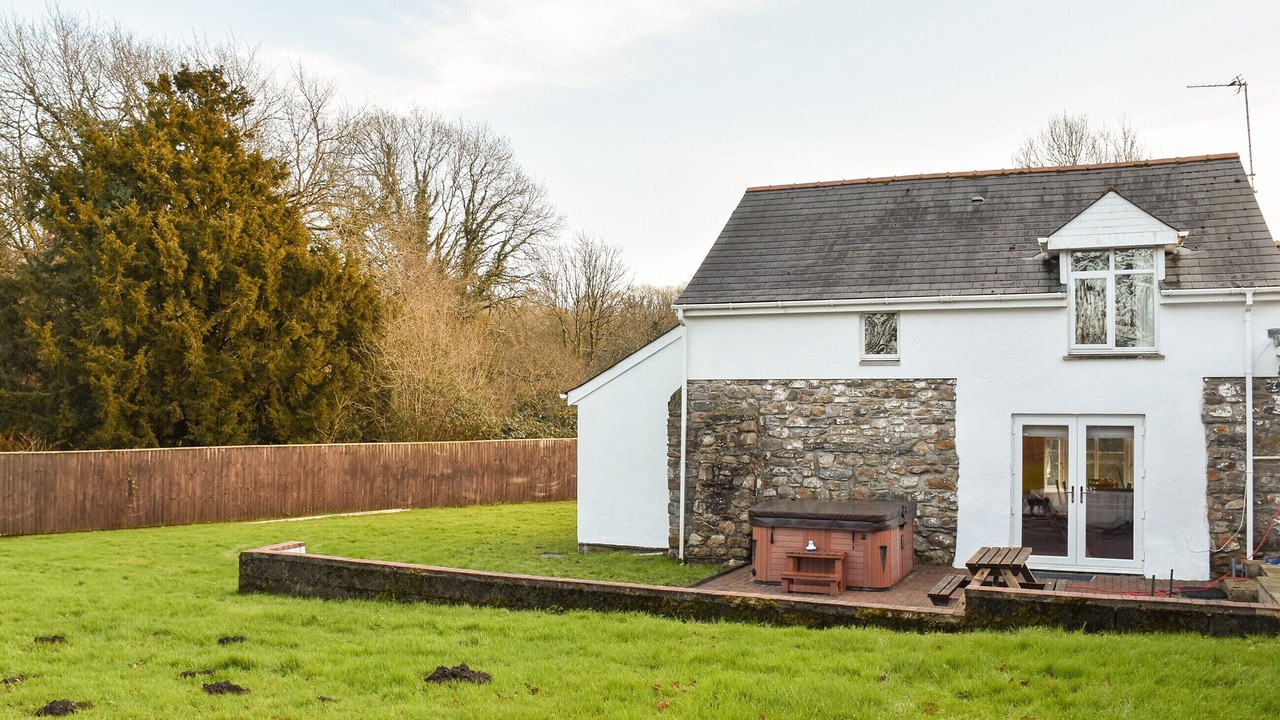 Photo of Outdoor in Kidwelly