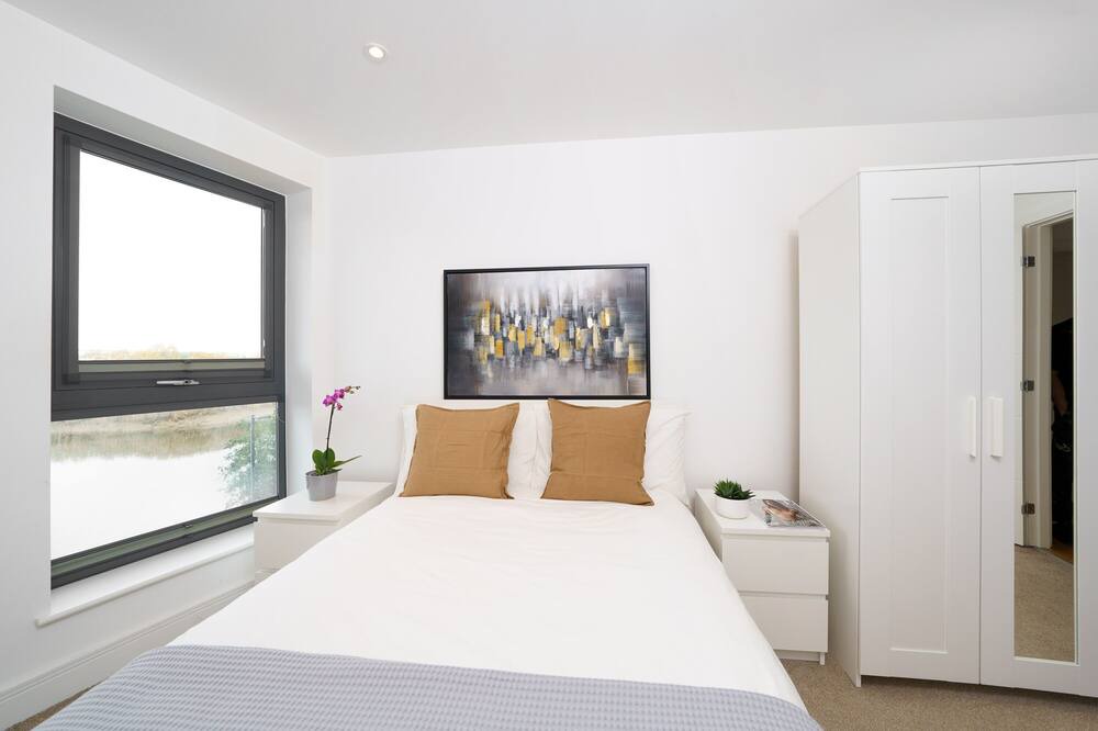 Photo of Bedroom in Lansbury