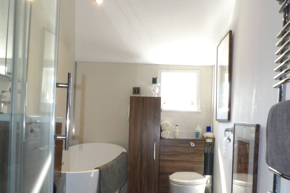 Photo of Bathroom in North West