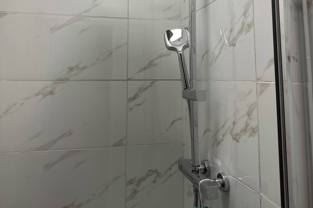 Photo of Bathroom in Custom House