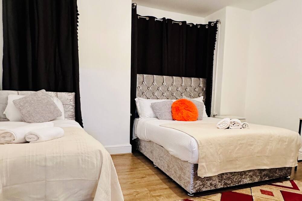 Photo of Bedroom in Custom House