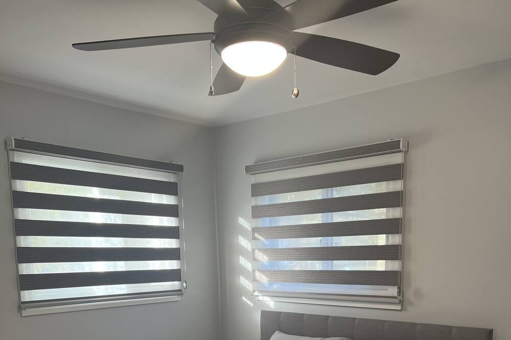 Photo of Bedroom in Boblo Island