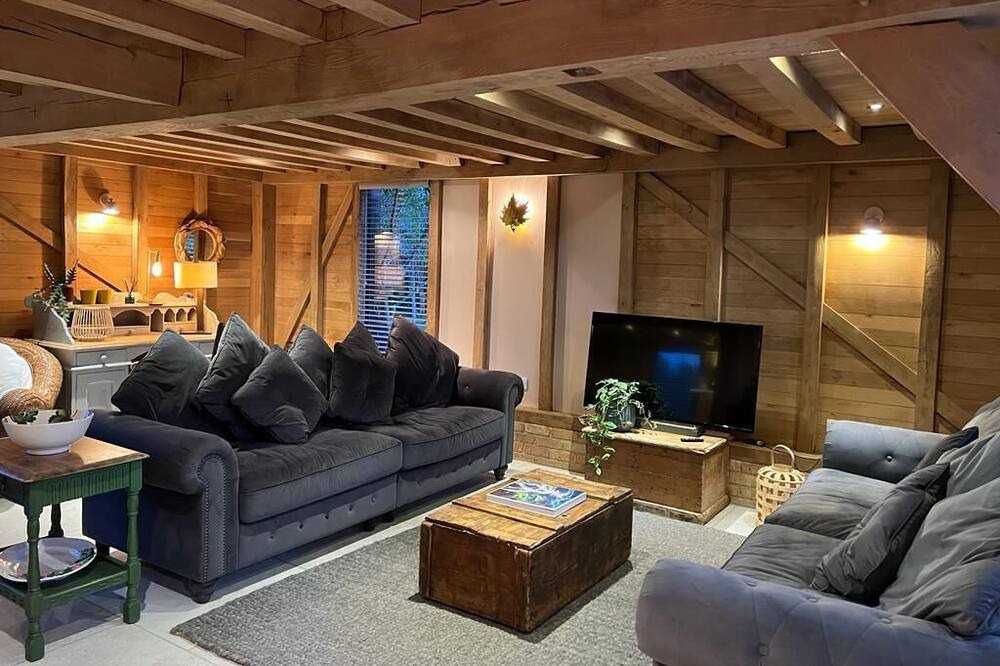 Photo of Livingroom in Ware