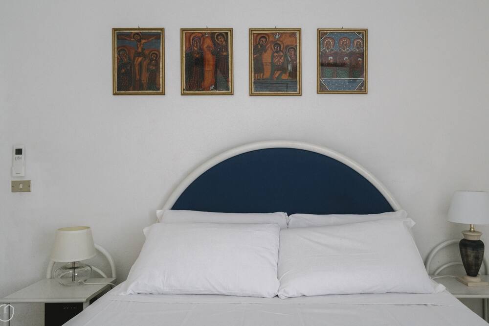 Photo of Bedroom in Capo Mimosa-Rollo