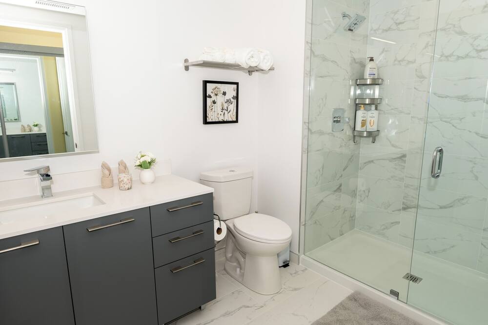 Photo of Bathroom in Unionville