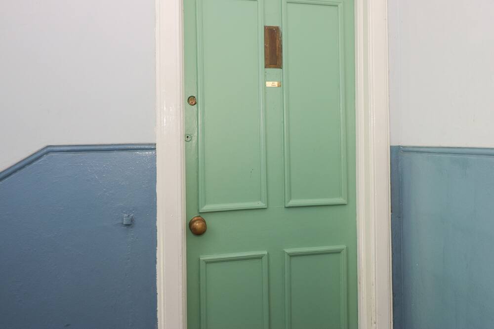 Photo of Bedroom in South Queensferry
