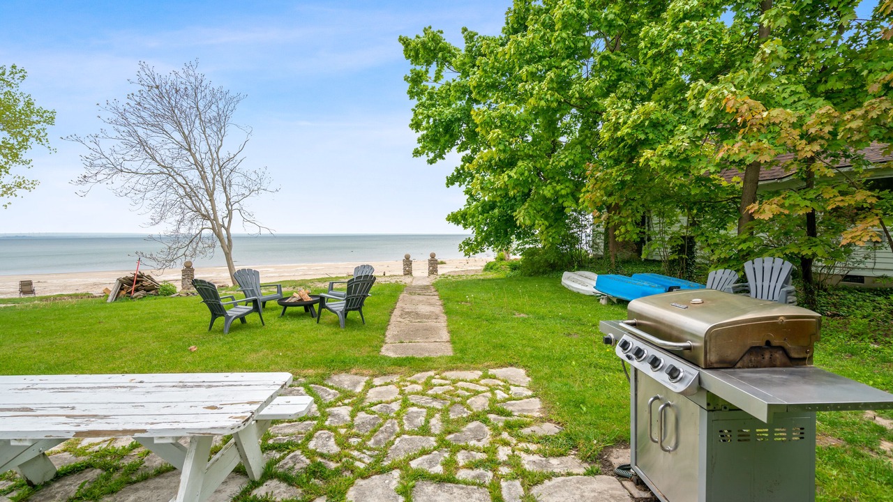 Photo of Outdoor in Waverly Beach