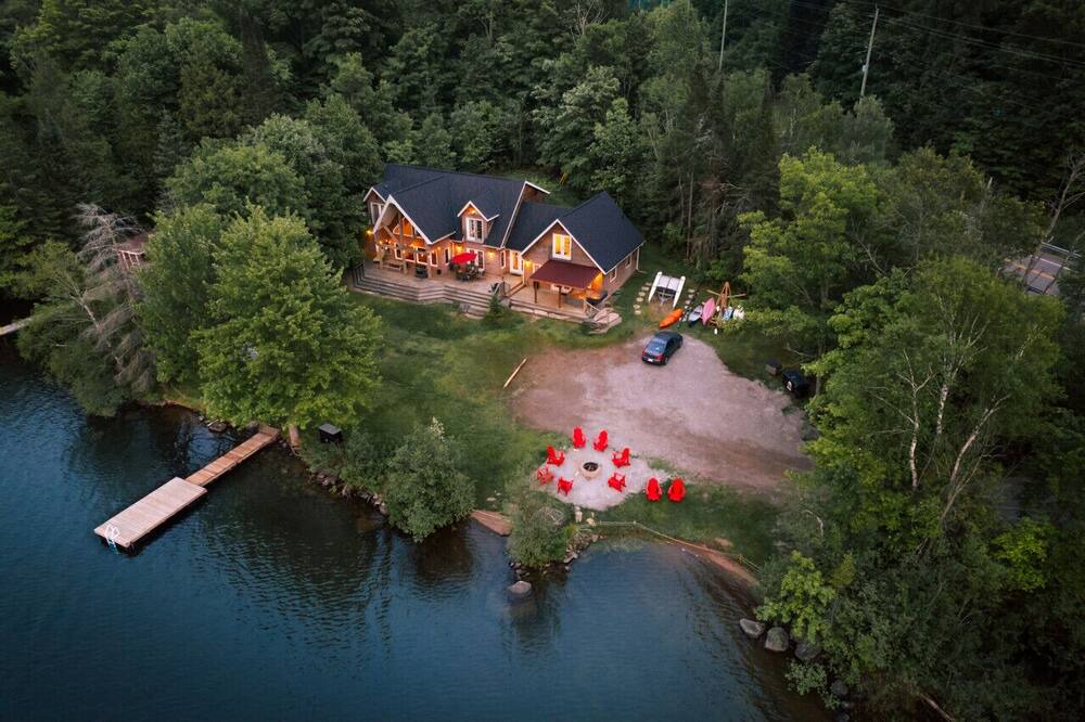Photo of Outdoor in Algonquin Highlands