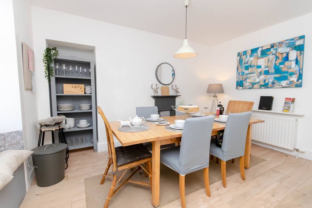Photo of Kitchen in Largs