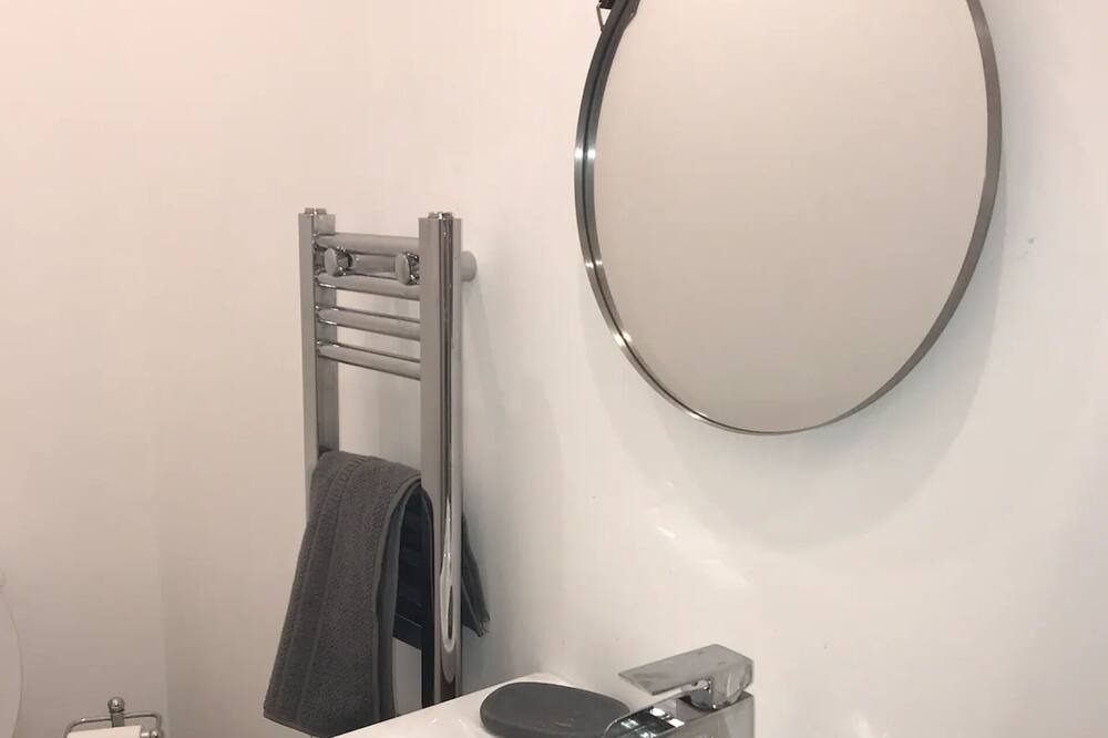 Photo of Bathroom in Largs