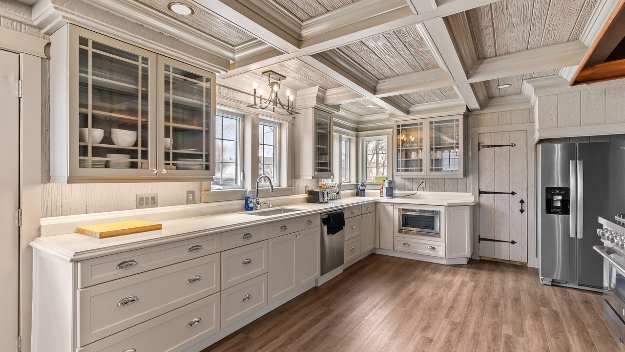Photo of Kitchen in Boblo Island