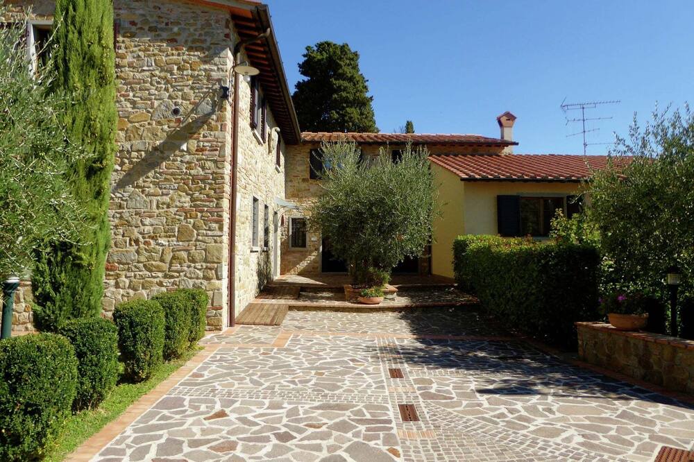 Photo of Outdoor in Montecarelli