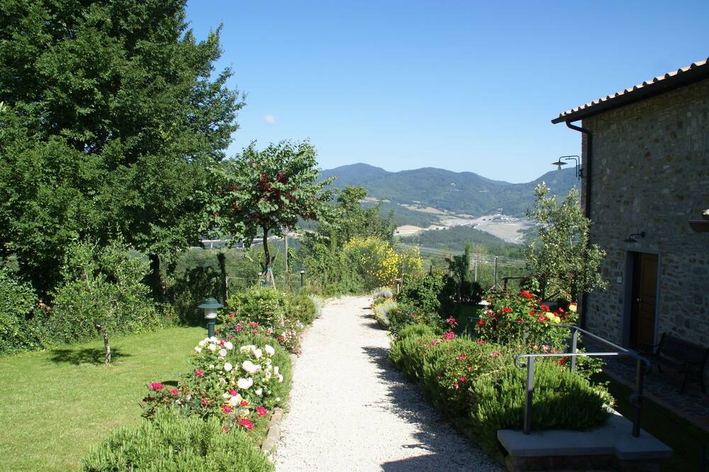 Photo of Outdoor in Montecarelli