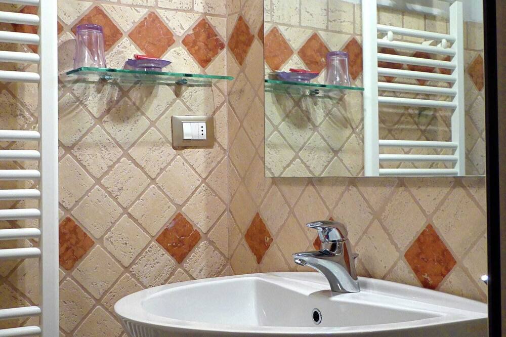 Photo of Bathroom in Montecarelli