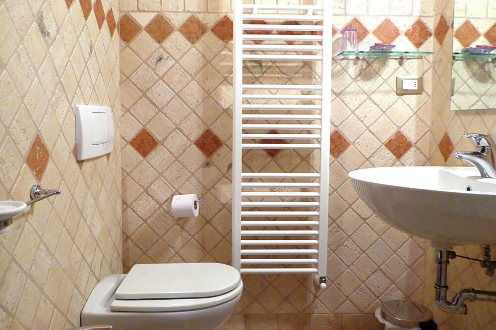 Photo of Bathroom in Montecarelli