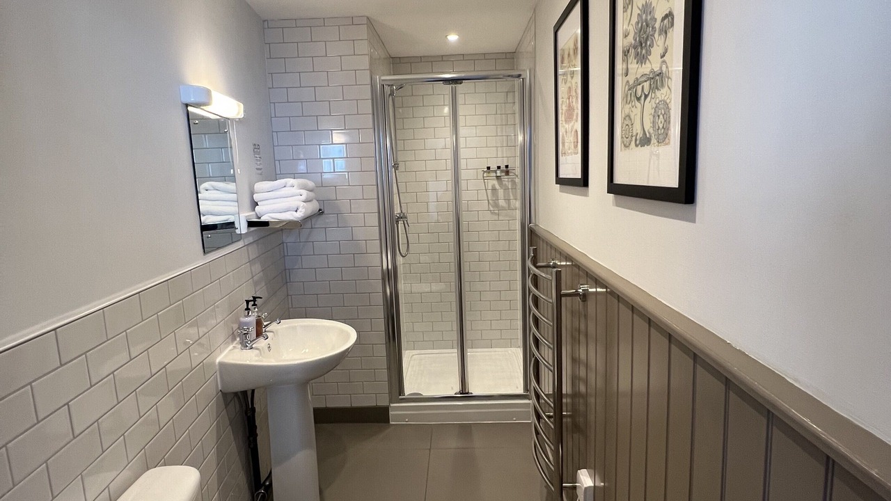 Photo of Bathroom in Heybridge