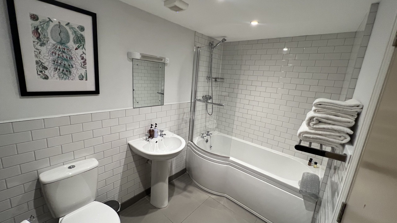 Photo of Bathroom in Heybridge