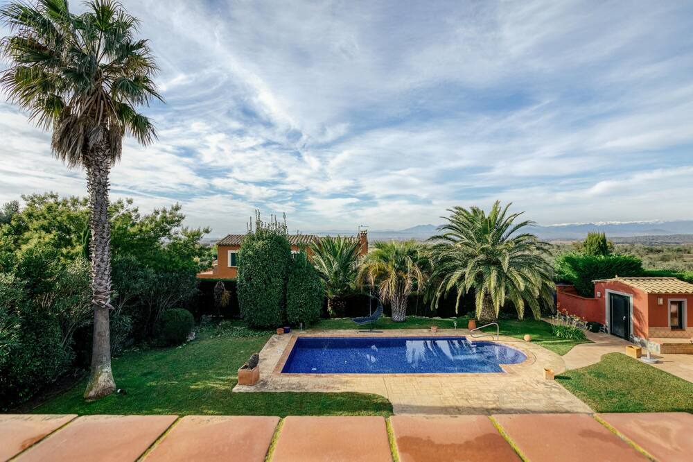 Photo of Outdoor in Perelada