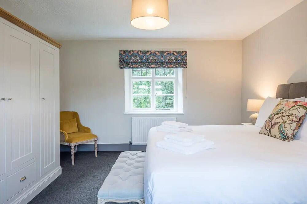 Photo of Bedroom in Bury St Edmunds