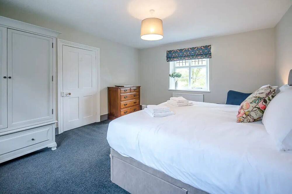 Photo of Bedroom in Bury St Edmunds