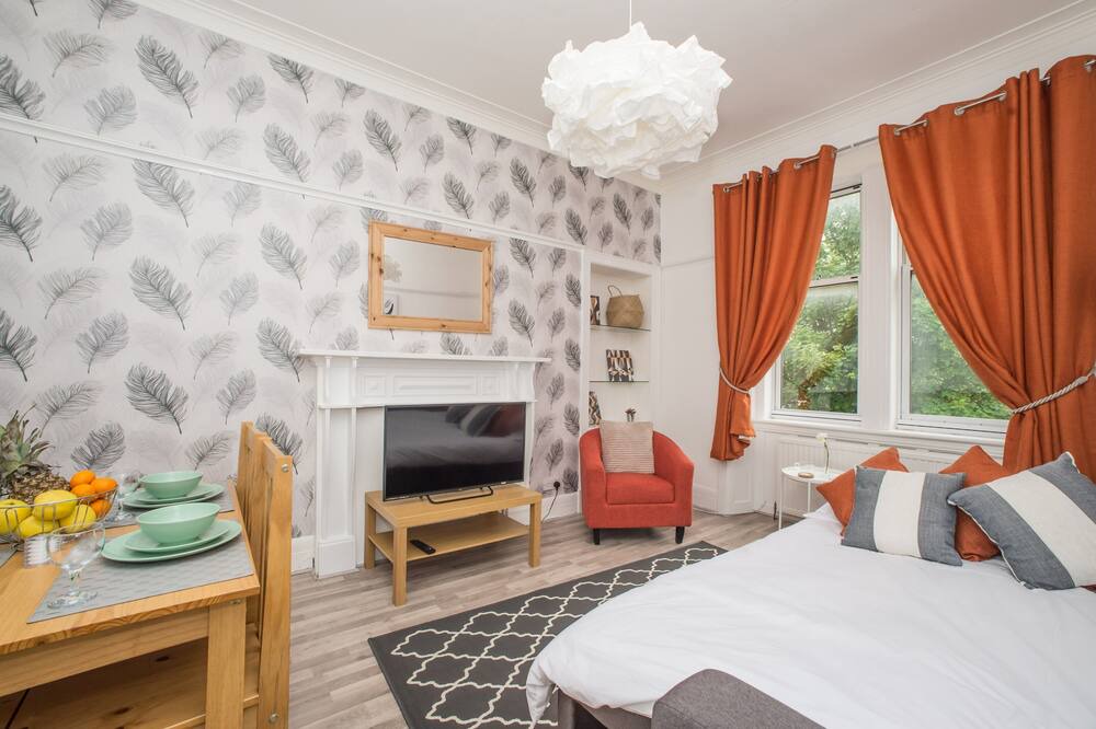 Photo of Bedroom in Hamilton