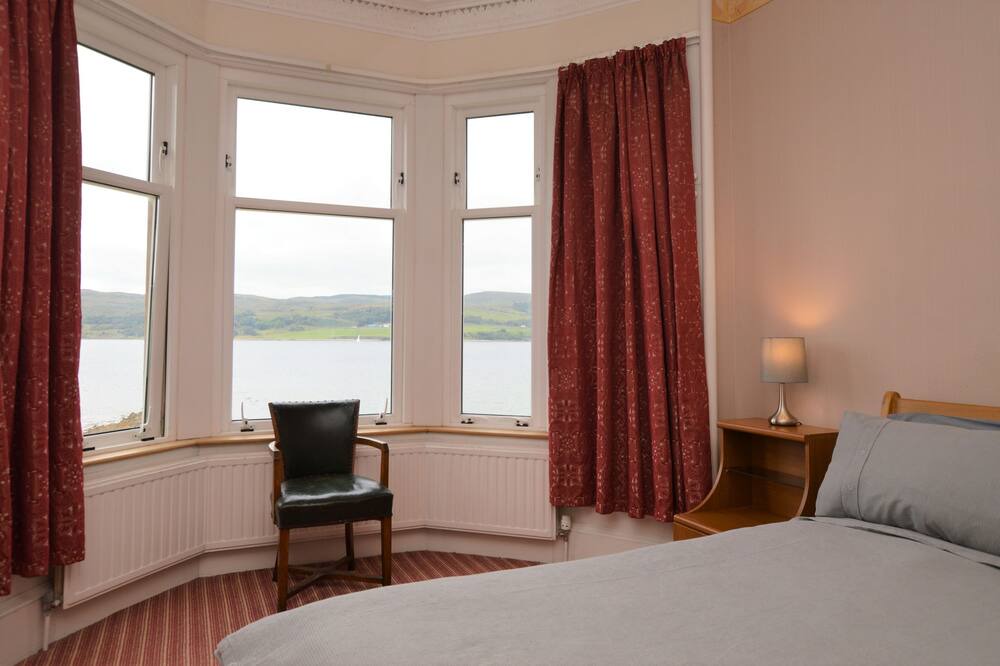 Photo of Bedroom in Tighnabruaich