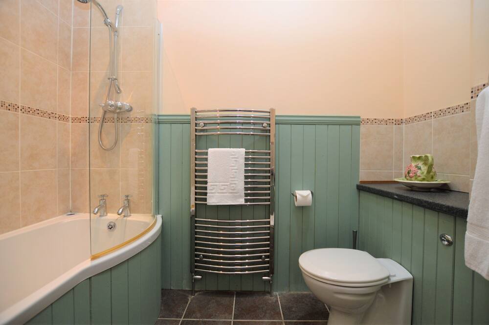 Photo of Bathroom in Tighnabruaich