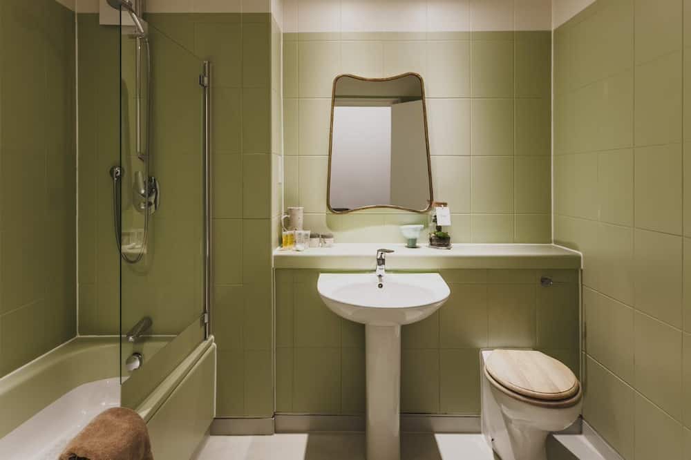 Photo of Bathroom in Waltham Cross