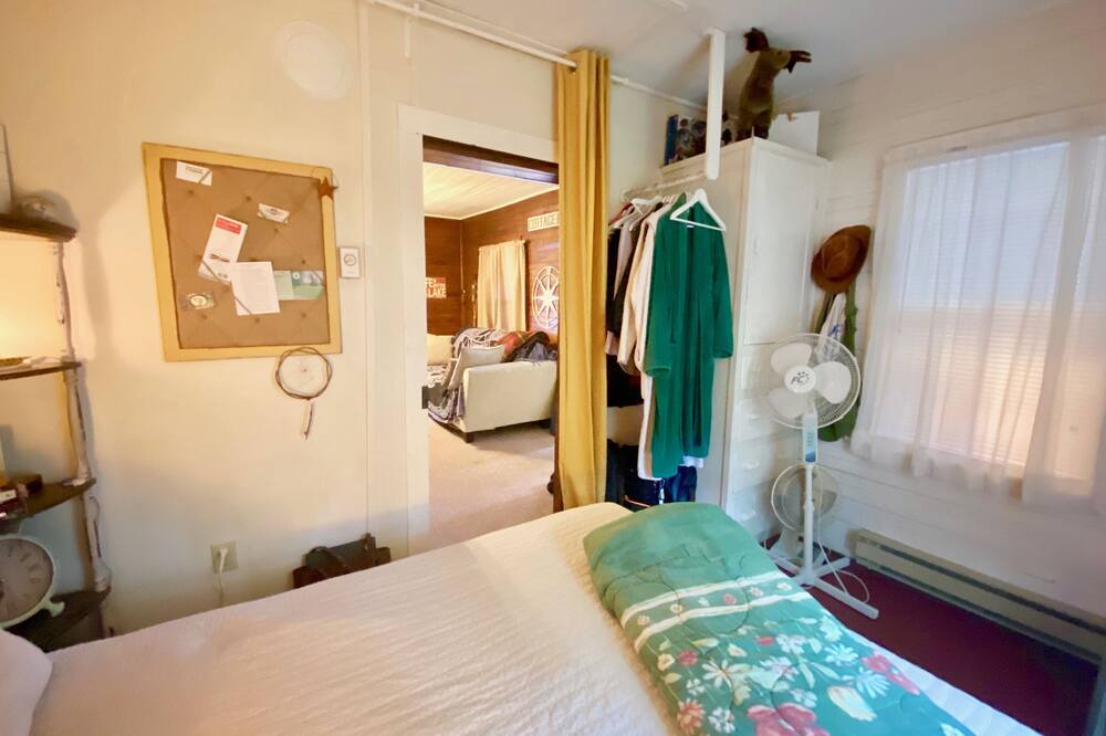 Photo of Bedroom in Fenelon Falls