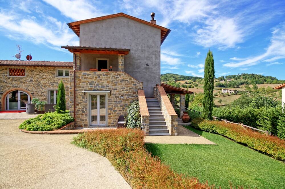 Photo of Outdoor in Porrena