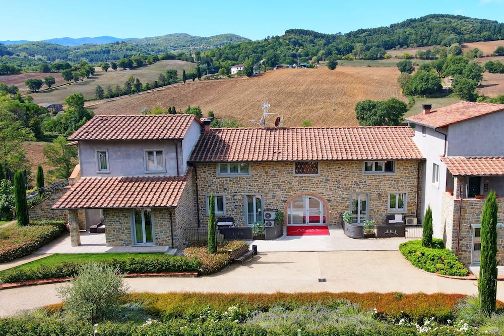 Photo of Outdoor in Porrena