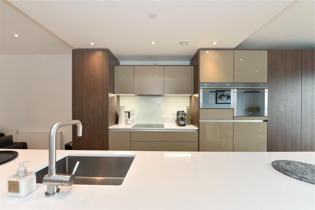 Photo of Kitchen in Peninsula