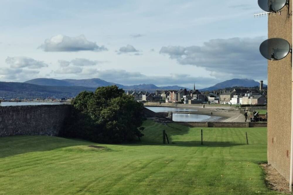Photo of Others in Helensburgh
