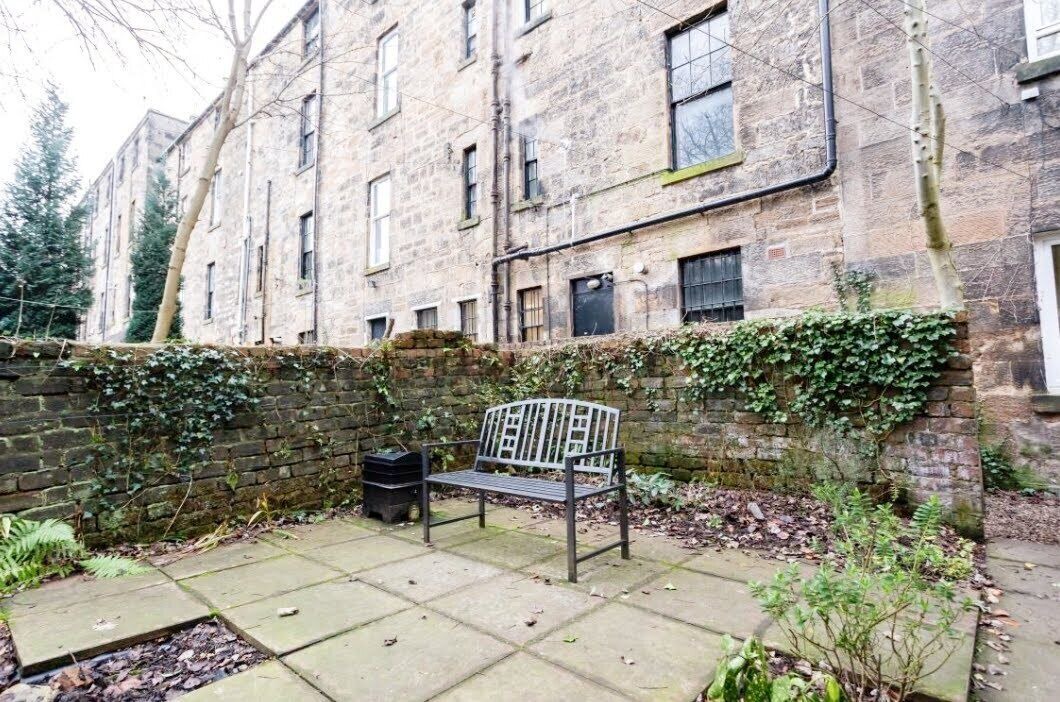 Photo of Patio Balcony in Glasgow Westend