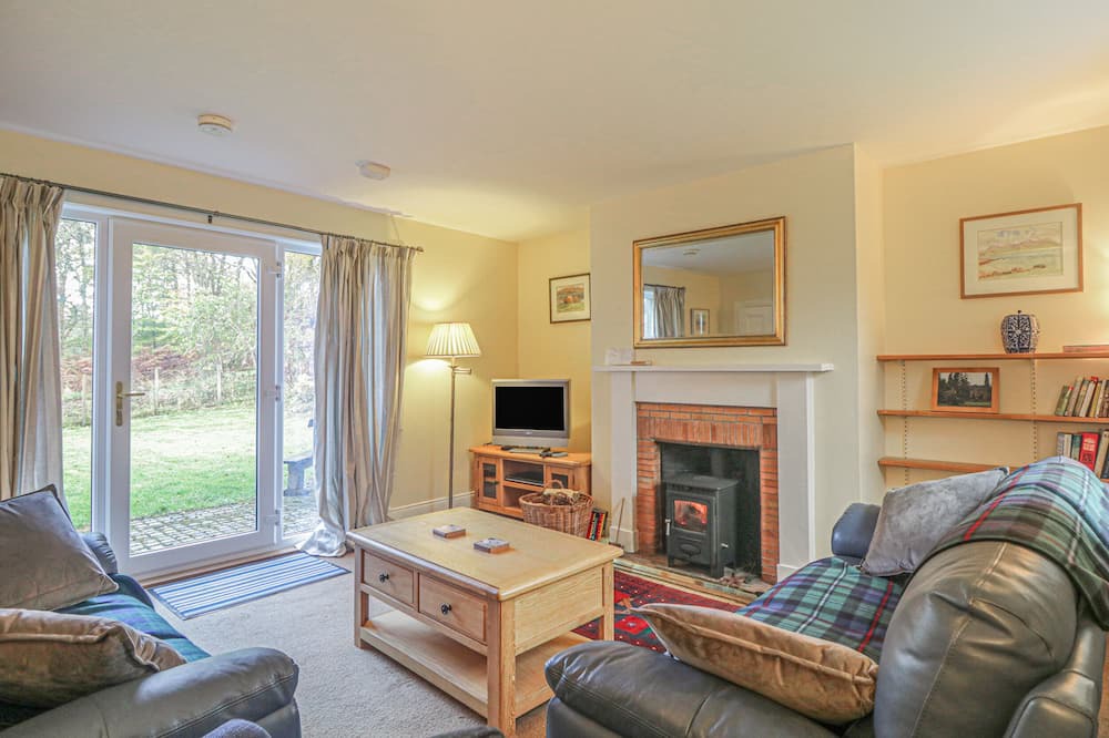 Photo of Livingroom in Strathpeffer