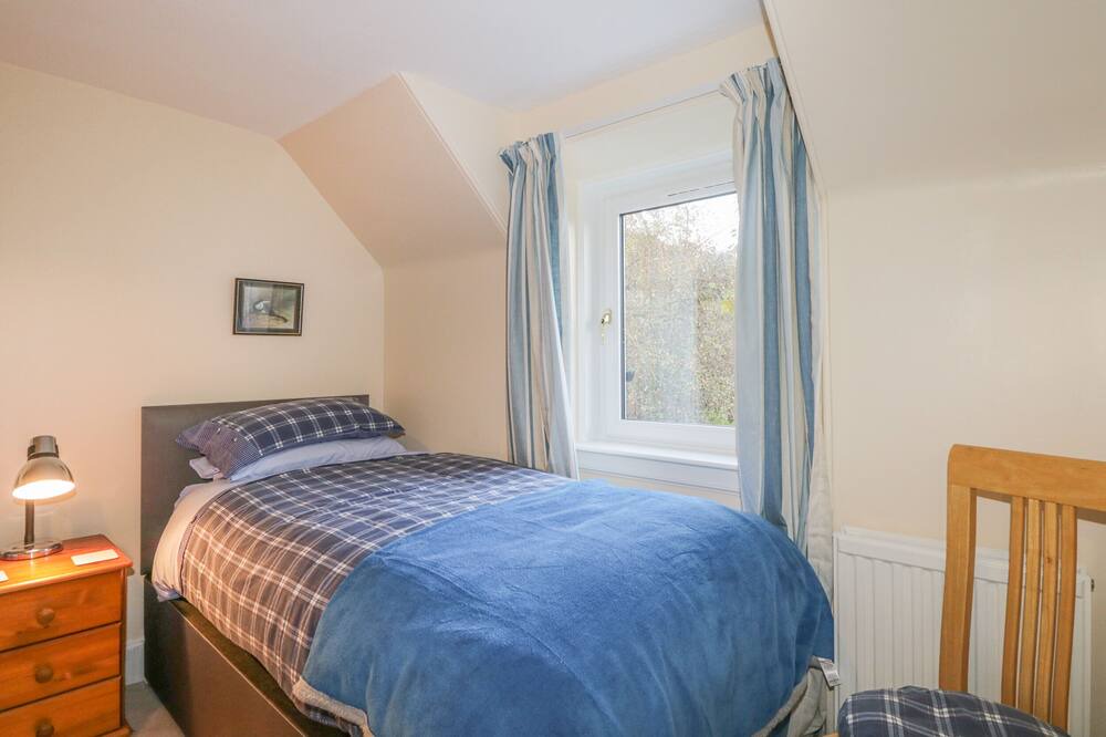 Photo of Bedroom in Strathpeffer