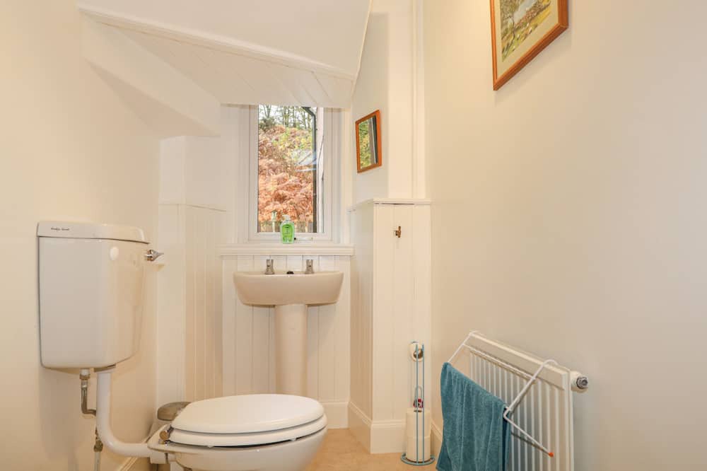 Photo of Bathroom in Strathpeffer