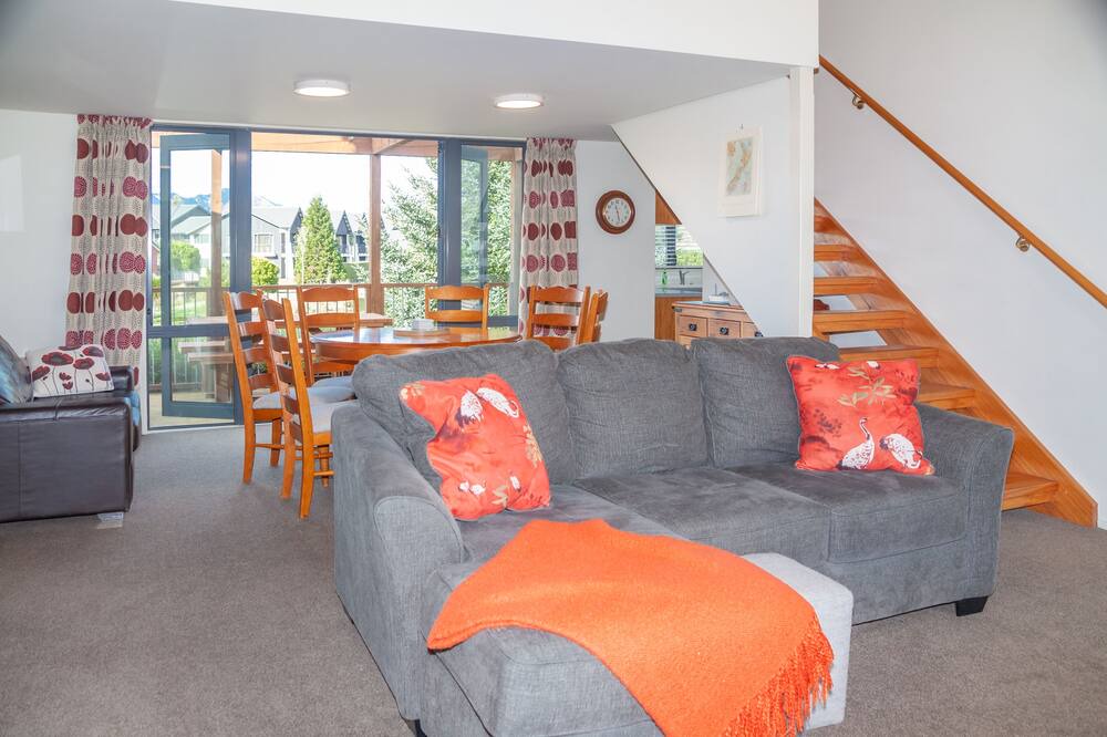 Photo of Livingroom in Hanmer Springs