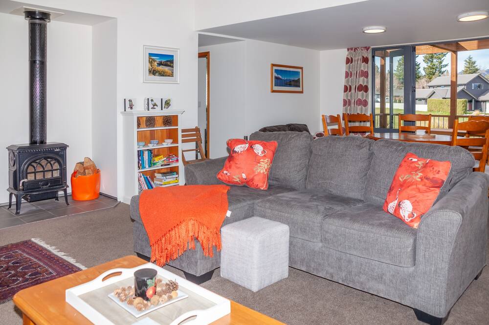Photo of Livingroom in Hanmer Springs