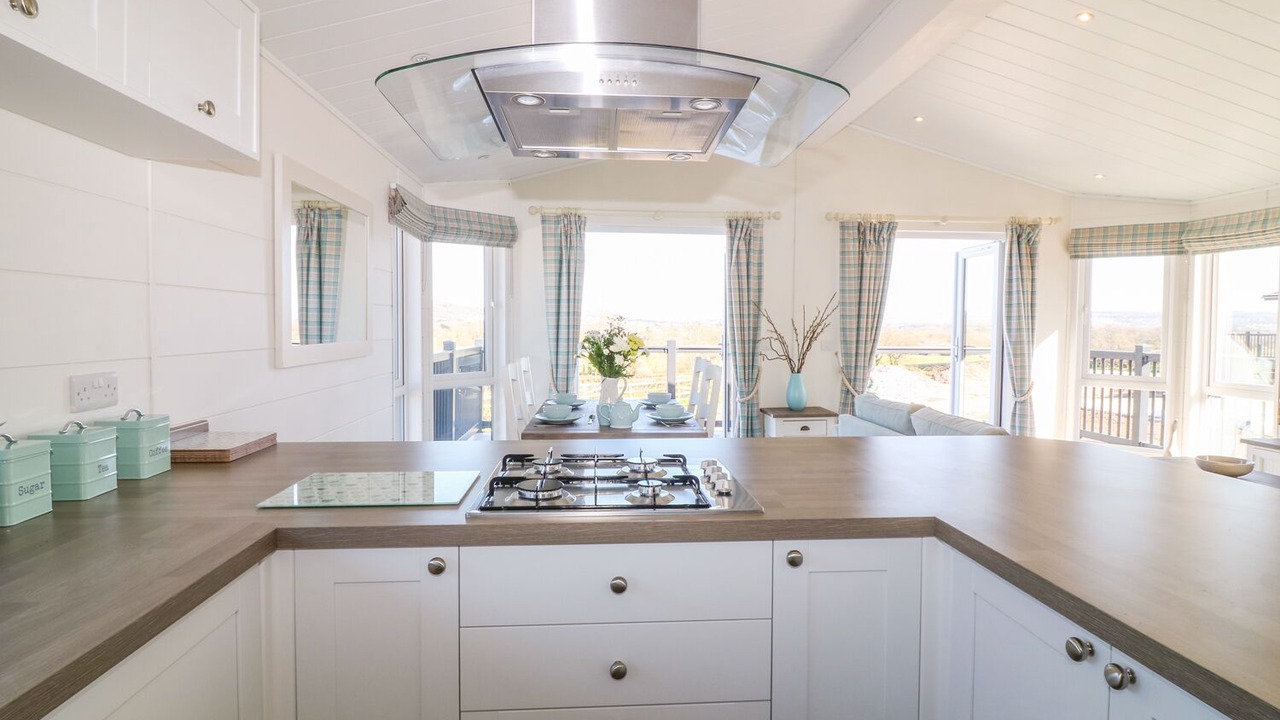 Photo of Kitchen in Kingsteignton