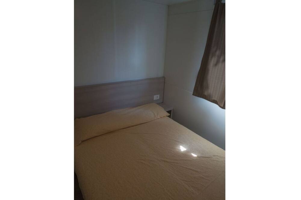 Photo of Bedroom in Lido di Dante