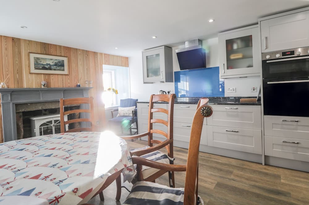 Photo of Kitchen in Findhorn