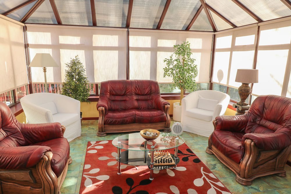 Photo of Livingroom in Wemyss Bay