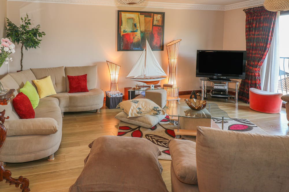 Photo of Livingroom in Wemyss Bay