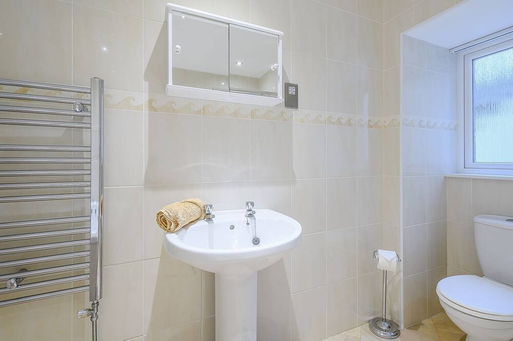 Photo of Bathroom in Rothesay