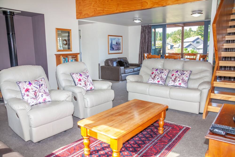Photo of Livingroom in Hanmer Springs