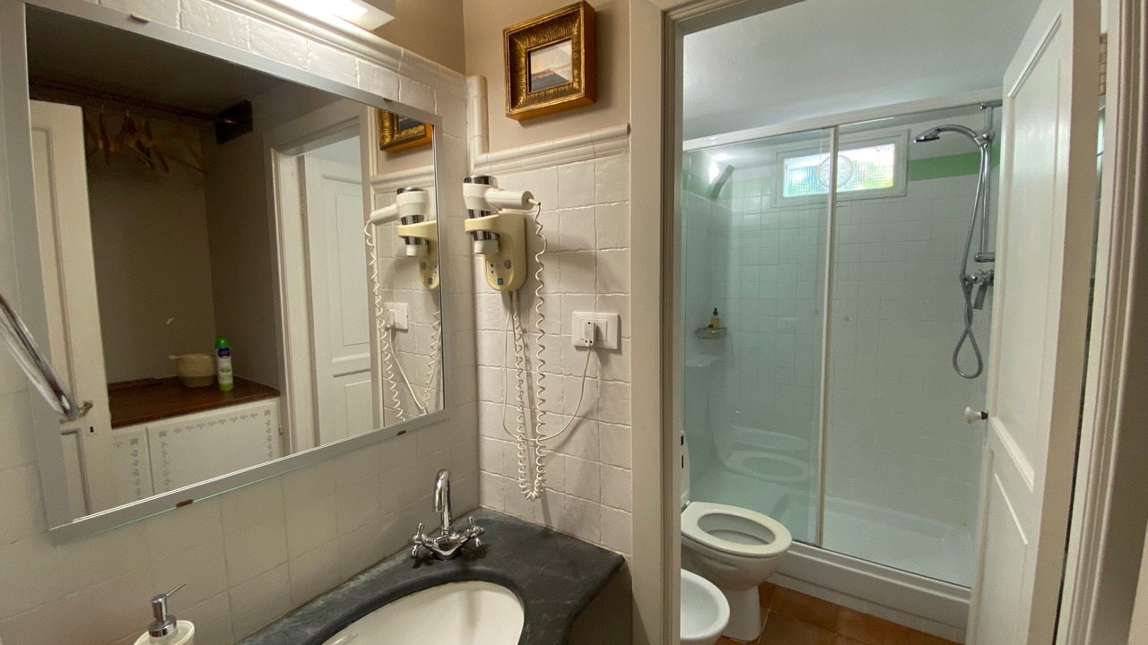 Photo of Bathroom in Savignone