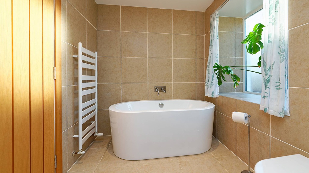 Photo of Bathroom in Bowmore