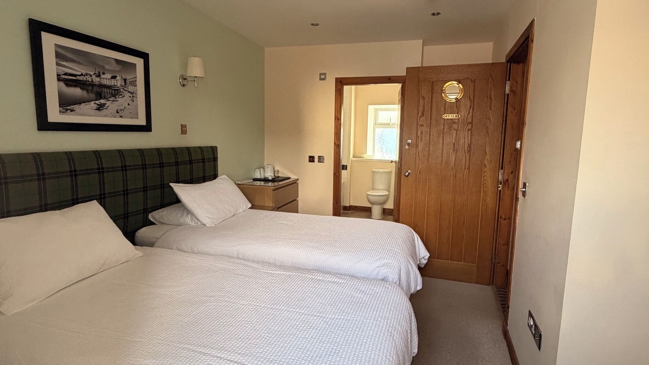 Photo of Bedroom in Bowmore